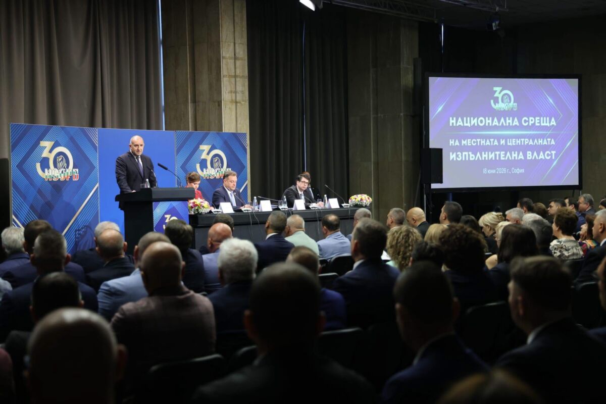 %% Румен Радев към общините: Излъгаха ви, че има пари!