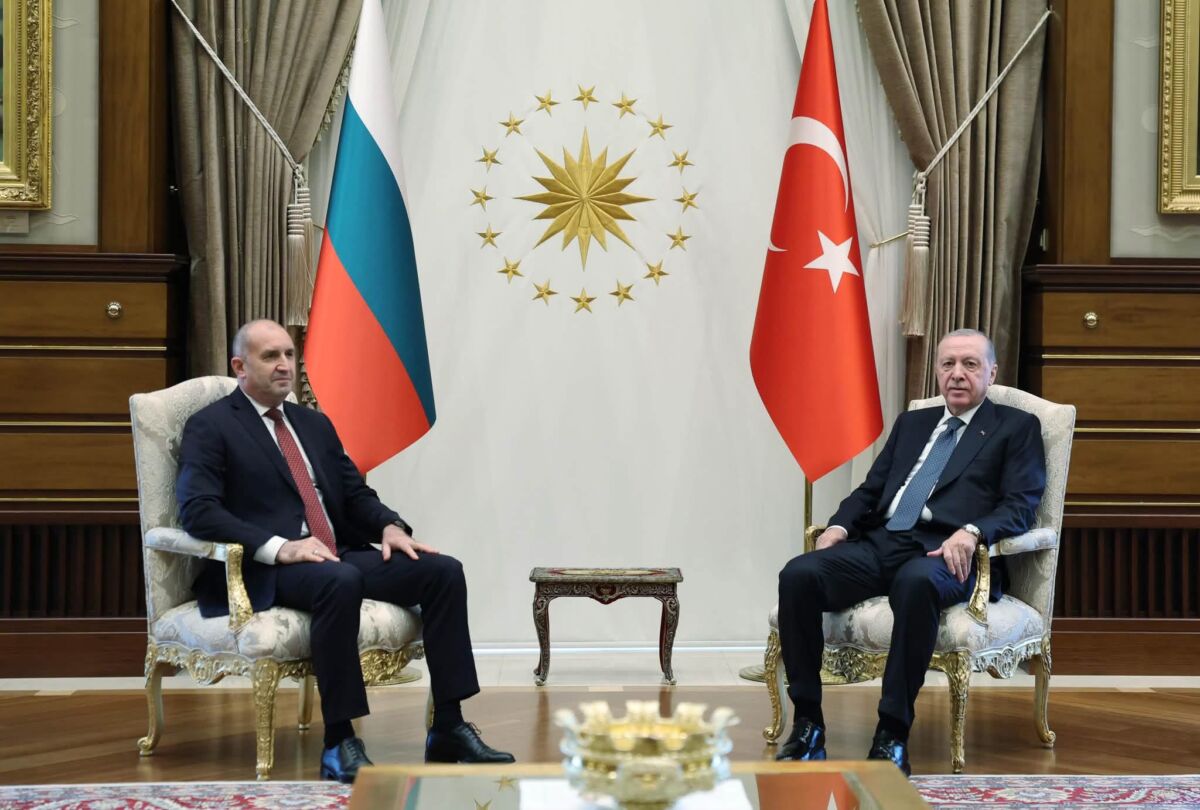 %% Партията на Ердоган се похвали: Турският президент прие българския премиер Румен Радев!