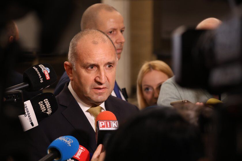 Румен Радев: България не е подписвала обща декларация за подкрепа на Украйна с Коалицията на желаещите %% Румен Радев: България не е подписвала обща декларация за подкрепа на Украйна с Коалицията на желаещите