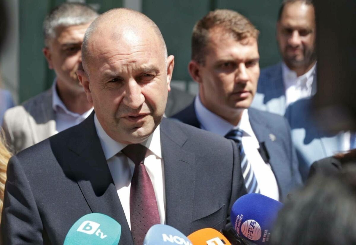 %% Гореща социология: Партията на Радев бие ГЕРБ с четворна разлика - 43% на 12 !!!