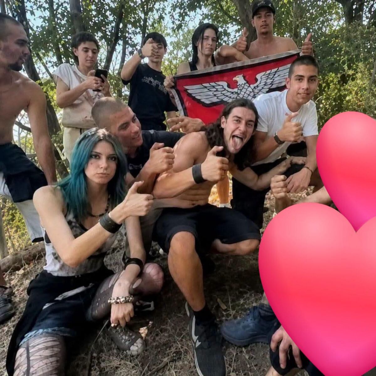 Нови подробности за 17-годишната, свързвана с убийството на Георги Кузев: редовна ученичка и дъщеря на бивша учителка (Брутална СНИМКА) %% Нови подробности за 17-годишната, свързвана с убийството на Георги Кузев: редовна ученичка и дъщеря на бивша учителка (Брутална СНИМКА)