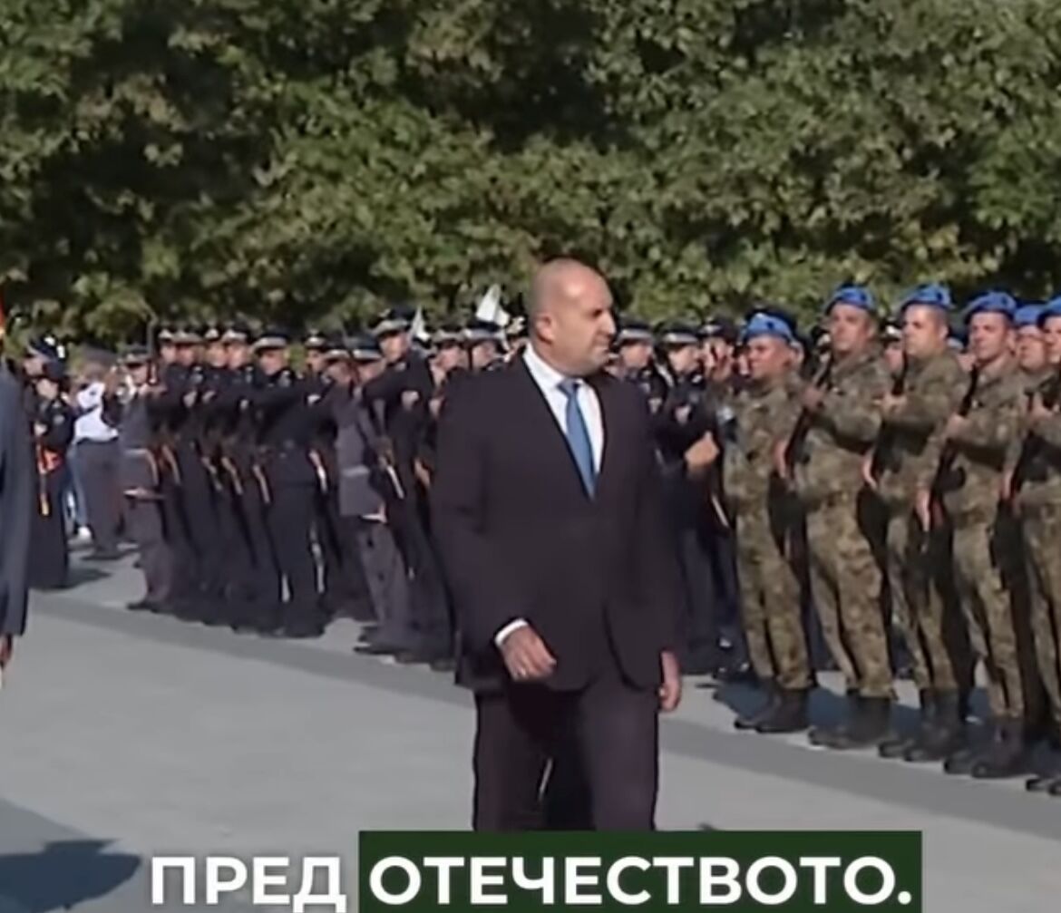 Говори Румен Радев за програмата и за медиите: Програмите на Сглобката, на Денков и на Желязков бяха управленска немощ! %% Говори Румен Радев за програмата и за медиите: Програмите на Сглобката, на Денков и на Желязков бяха управленска немощ!
