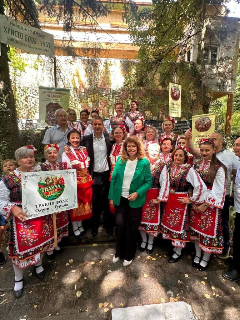 %% Най-успешният български кмет Живко Тодоров посрещна Йотова на знаковия събор „Богородична стъпка“ (СНИМКИ)