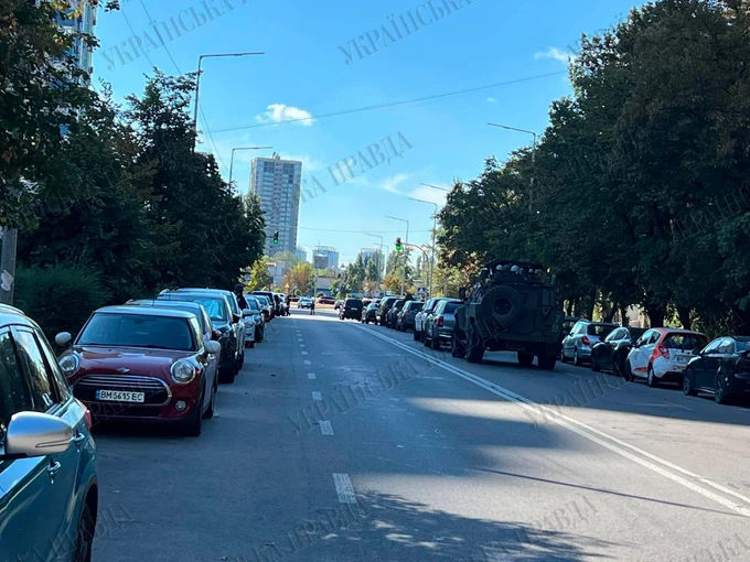 %% Стрелба и сблъсък с ранени между две от тайните служби на Украйна в центъра на Киев! (Снимки)
