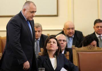 %% Страшен скандал: Шефът на кабинета на Бойко Борисов влезе в ИК на Гюров и Кандев!