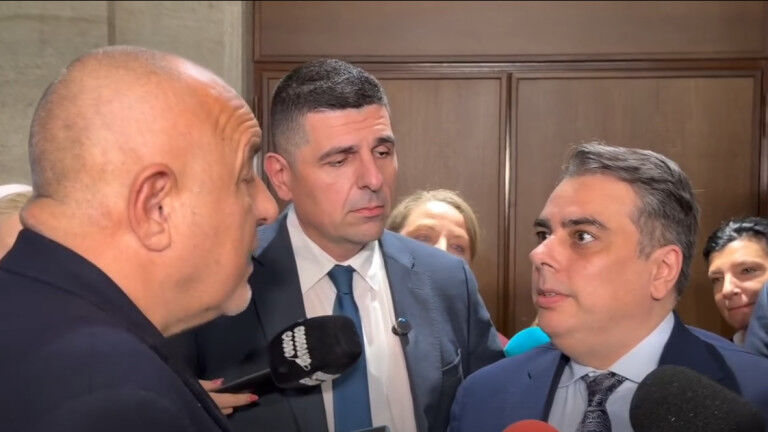 САМО в BNEWS: Асен Василев и Бойко Борисов прозират дебело зад компромата с Ескобар от Петрич %% САМО в BNEWS: Асен Василев и Бойко Борисов прозират дебело зад компромата с Ескобар от Петрич