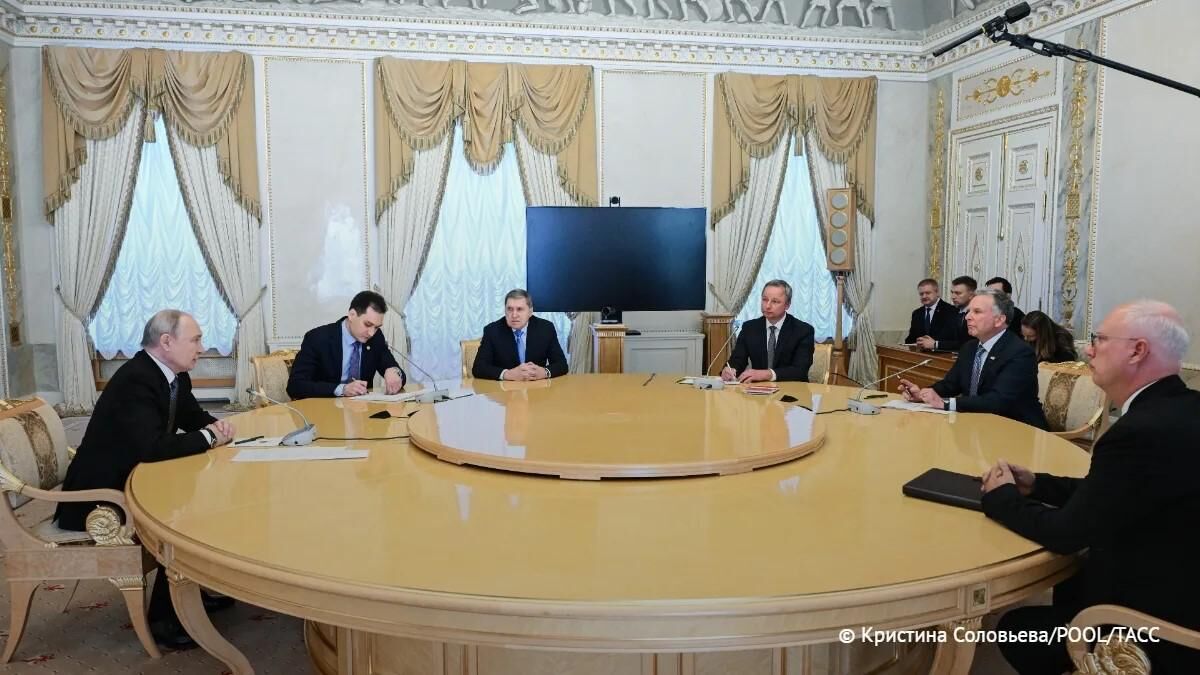 Пратеникът на Тръмп Стив Уиткоф засипа с комплименти Кремъл - нарече Путин “голям хуманист”, а Димитриев “прекрасен човек”! %% Пратеникът на Тръмп Стив Уиткоф засипа с комплименти Кремъл - нарече Путин “голям хуманист”, а Димитриев “прекрасен човек”!